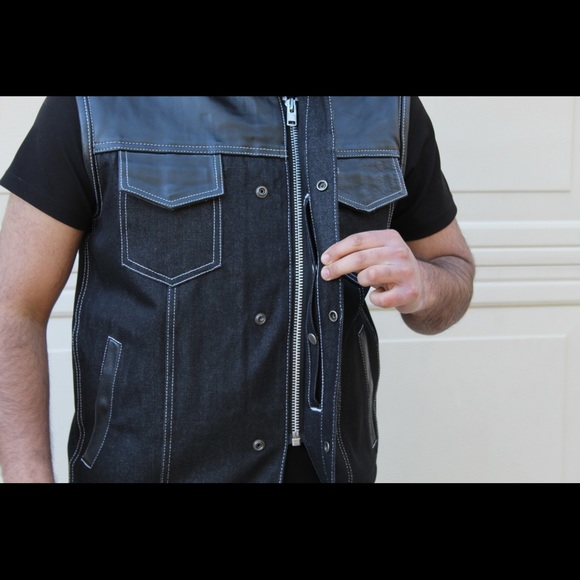 Men’s Motorcycle Leather And Denim Concealed Carry Vest - Picture 3 of 8